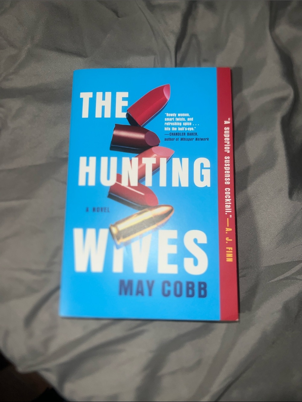 The Hunting Wives by May Cobb - Paperback